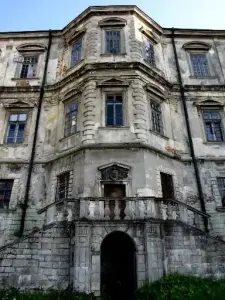 Підгірці. Палац, 1635-1640, арх. Андреа дель Аква. Побудований за наказом коронного гетьмана Станіслава Конєцпольського.