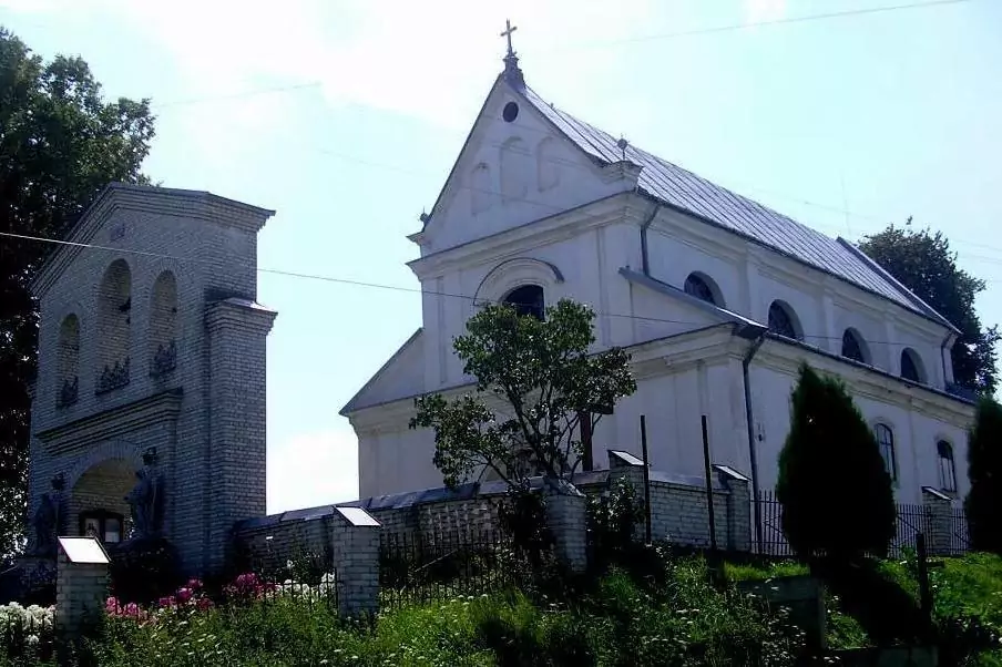 Семенівка. Костел Святого Мартина, 1722.